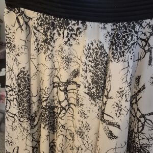 EUC Elegant Black and White Printed Skirt